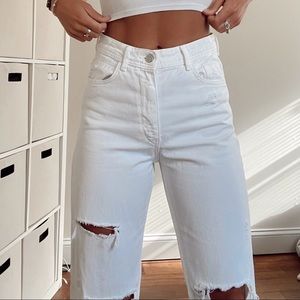 ZARA Wide/ Straight Leg Jeans